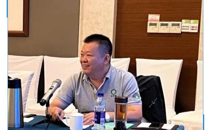 為激發(fā)員工工作積極性，激勵員工完成公司各項目標(biāo)，促進(jìn)公司與員工的雙贏發(fā)展，集團(tuán)總經(jīng)理孫寧波宣貫激勵政策。.jpg